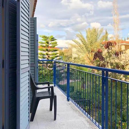 Paradise Gardens * パ フォス