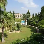 아파트 Paradise Gardens 파포스